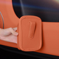 🥳 2026 HOT SALE! 50K+ VERKOCHT! 🚗 Lederen Autodeur Bekerhouder – Stevige Clipbevestiging | Voor Drankjes & Telefoon | 2+1 GRATIS
