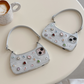💎 Creatief iPhone Hoesje met Handvat & Strass Details | Elegant, Handig & Perfect voor Elke Look – Nu 68% Korting