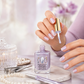 💜 Lilac Glossy Mirror Nagelversterker – Geeft Zwakke Nagels Meer Kracht & Een Stralende Glans | Verzorgde Nagels Elke Dag ✨